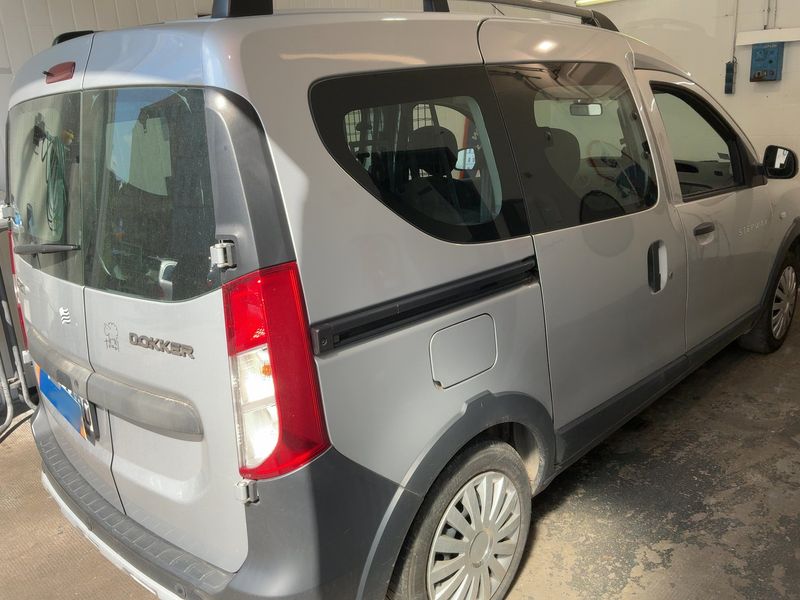 Dacia Dokker 1.2 TCe Stepway 2017 – снимка 8