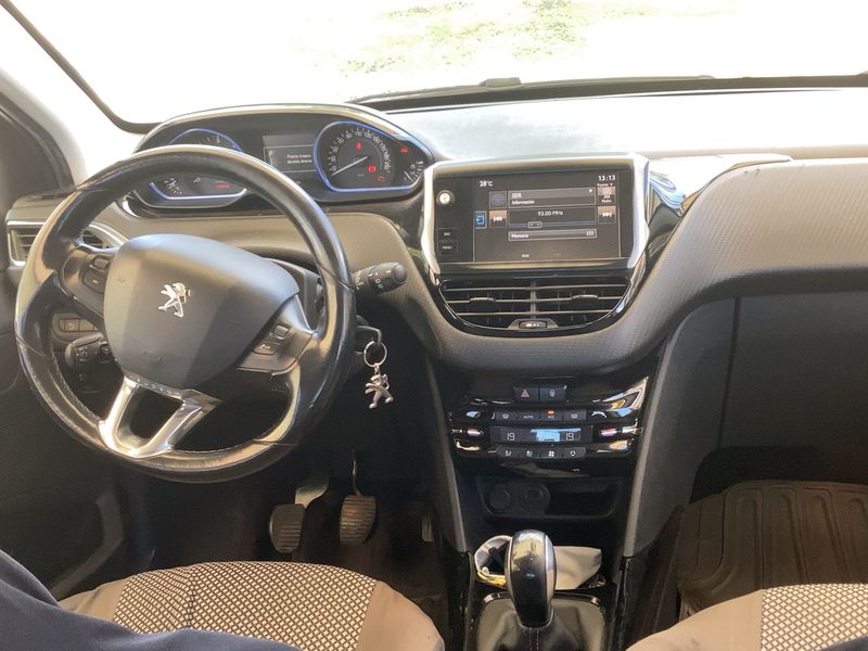 Peugeot 2008 1.6 Blue-HDi Allure 2015 – снимка 17