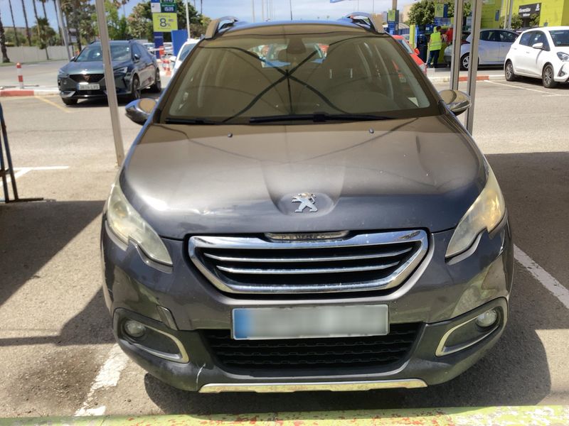 Peugeot 2008 1.6 Blue-HDi Allure 2015 – снимка 14
