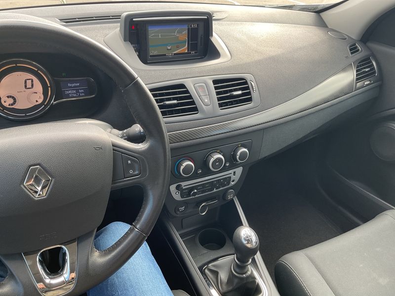 Renault Megane 1.5 dCi Expression 2013 – снимка 6