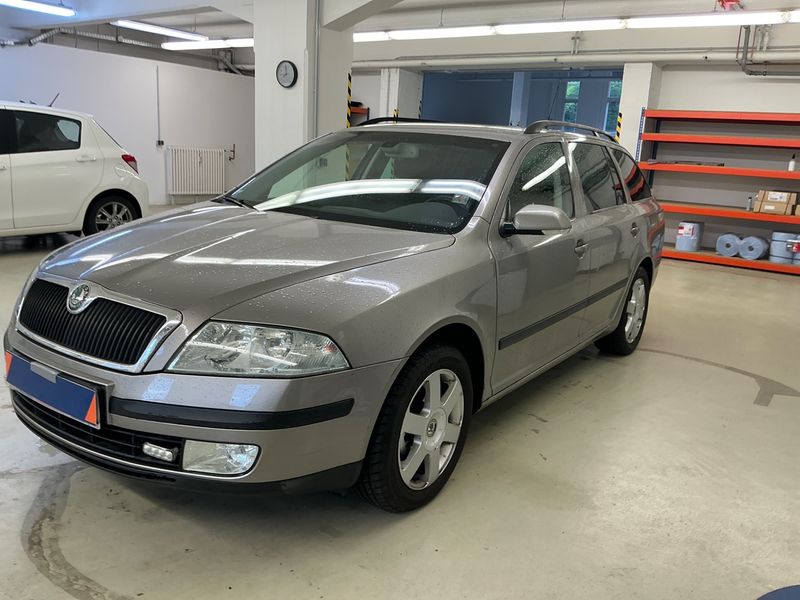 Skoda Octavia 2.0 FSI Elegance 2006 – снимка 1