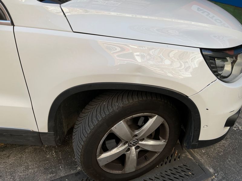 Volkswagen Tiguan 2.0 TDI Excellence 4Motion BlueMotion Tech 2012 – снимка 53