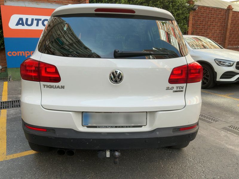 Volkswagen Tiguan 2.0 TDI Excellence 4Motion BlueMotion Tech 2012 – снимка на щета 7