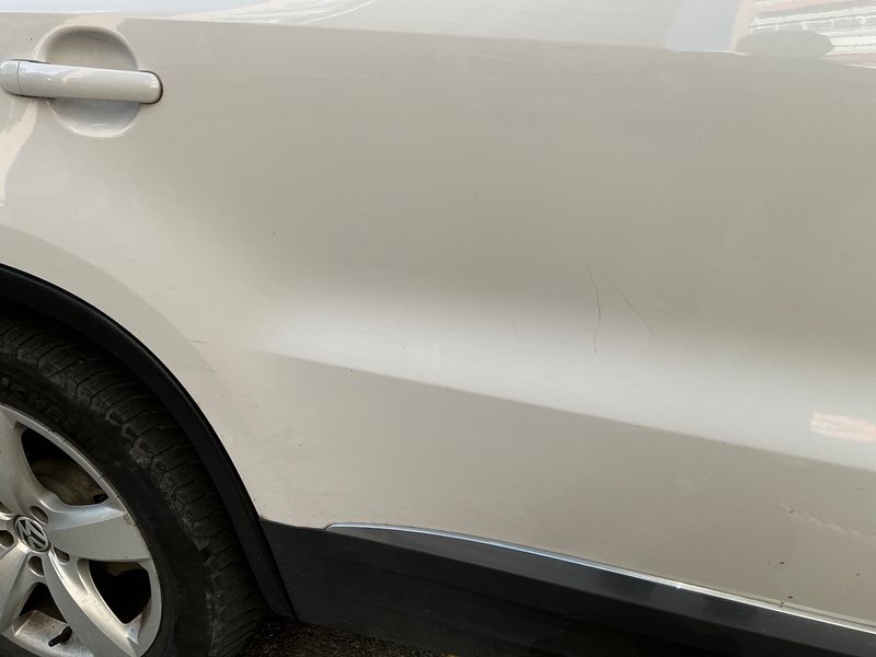 Volkswagen Tiguan 2.0 TDI Excellence 4Motion BlueMotion Tech 2012 – снимка на щета 33
