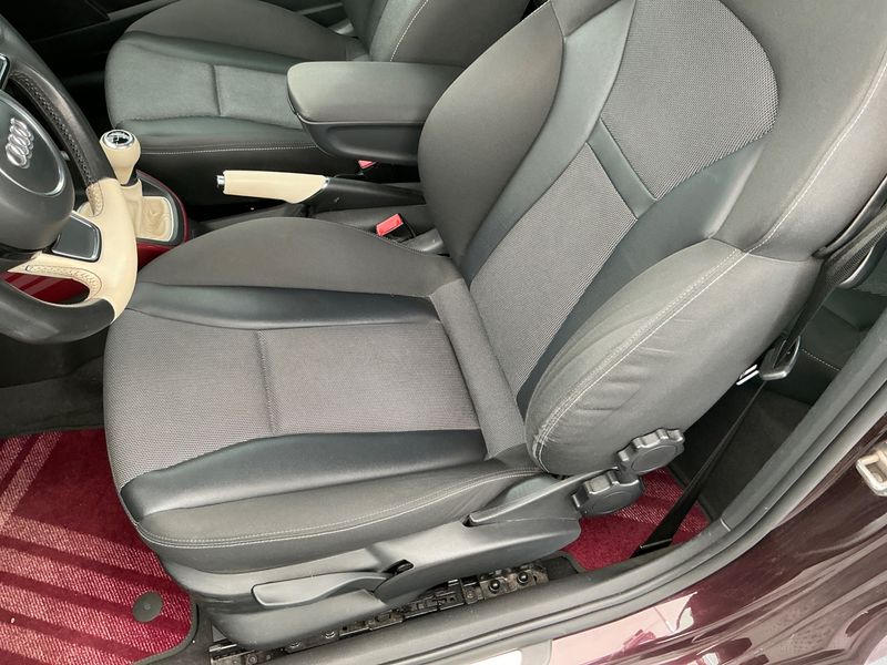 Audi A1 1.4 TFSI Ambition 2011 – снимка 31