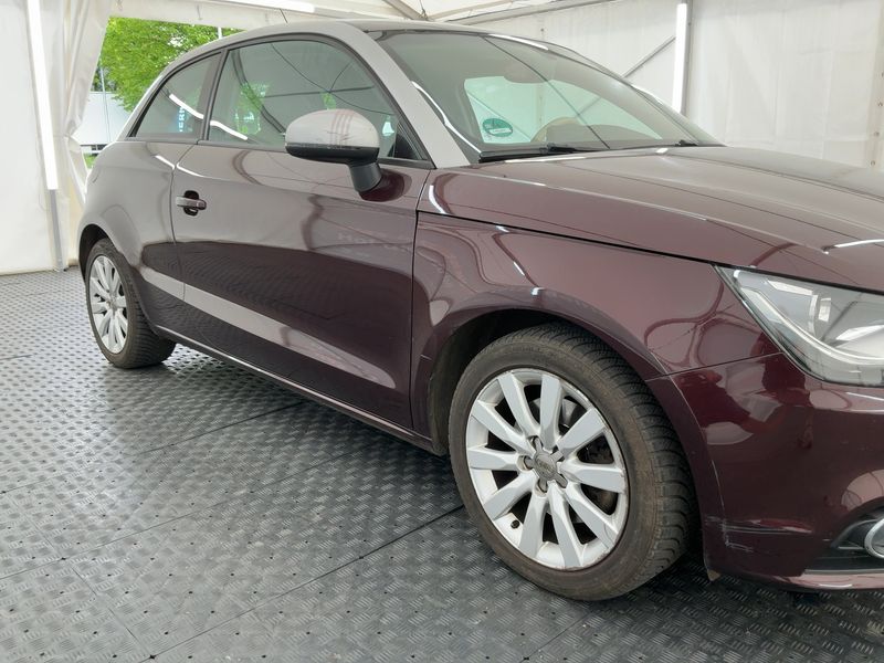 Audi A1 1.4 TFSI Ambition 2011 – снимка 12