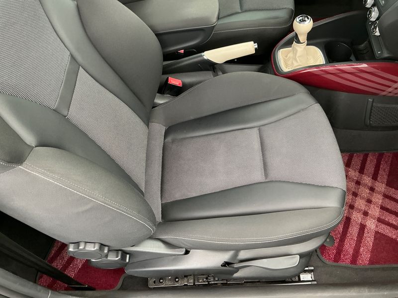 Audi A1 1.4 TFSI Ambition 2011 – снимка 34