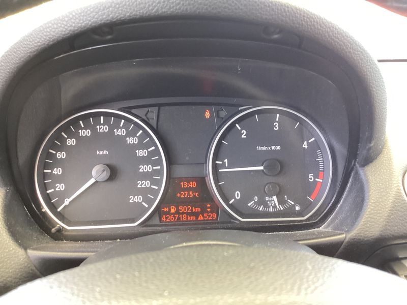 BMW 1er 118d 2010 – снимка 4