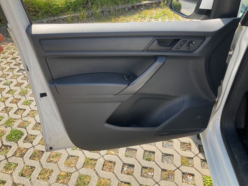 Volkswagen Caddy 2.0 TDI Maxi Kasten EcoProfi BlueMotion Tech 2016 – снимка 35
