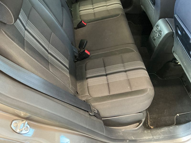 Volkswagen Golf VI Plus 1.2 TSI Match 2012 – снимка 31
