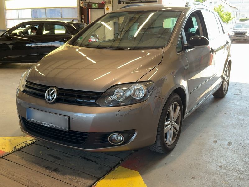 Volkswagen Golf VI Plus 1.2 TSI Match 2012 – снимка 1