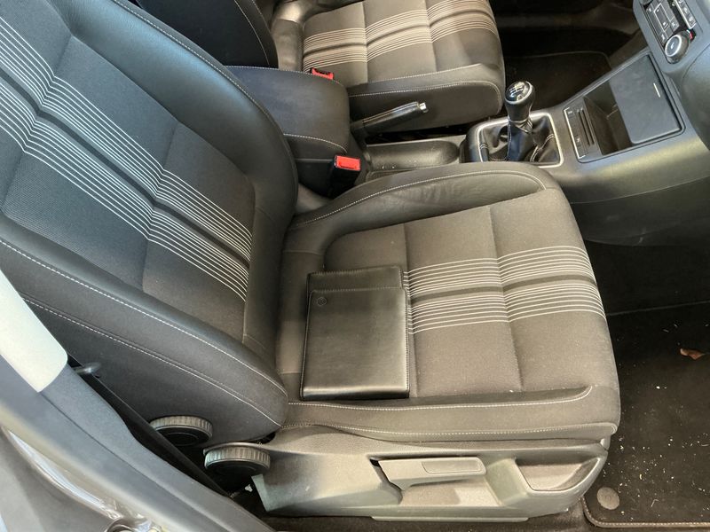 Volkswagen Golf VI Plus 1.2 TSI Match 2012 – снимка 32