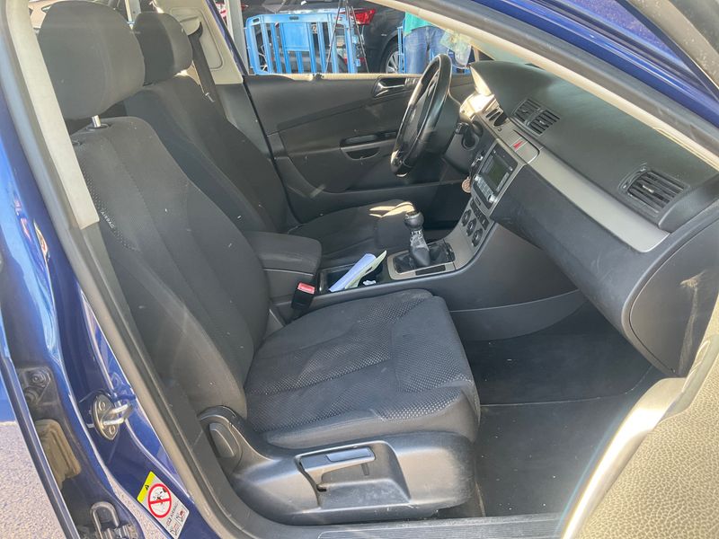 Volkswagen Passat 2.0 TDI Advance 2007 – снимка 3