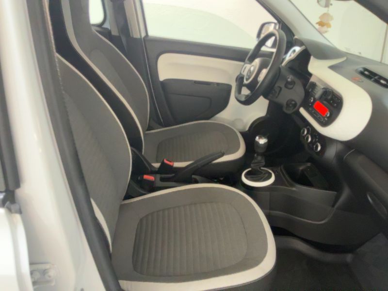 Renault Twingo 1.0 SCe Limited 2021 – снимка 16
