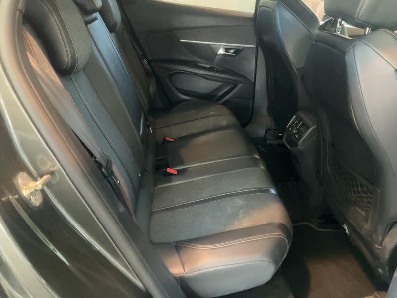 Peugeot 3008 1.5 Blue-HDi GT Line 2018 – снимка 19