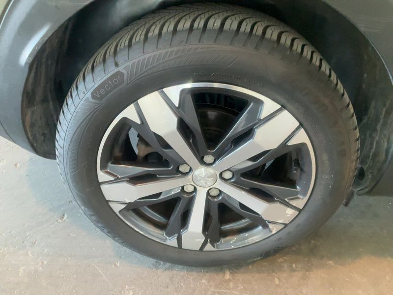 Peugeot 3008 1.5 Blue-HDi GT Line 2018 – снимка 9