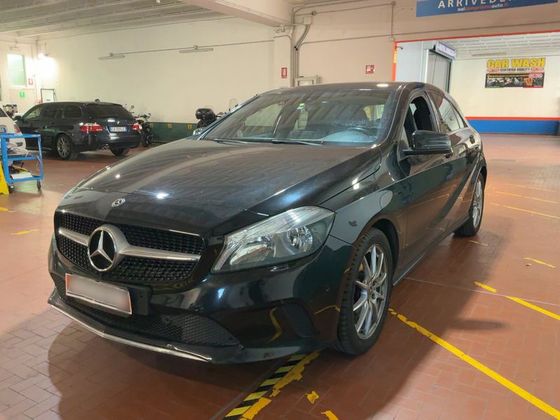 Mercedes-Benz A-Klasse A 200 CDI Urban 2017 – снимка 1