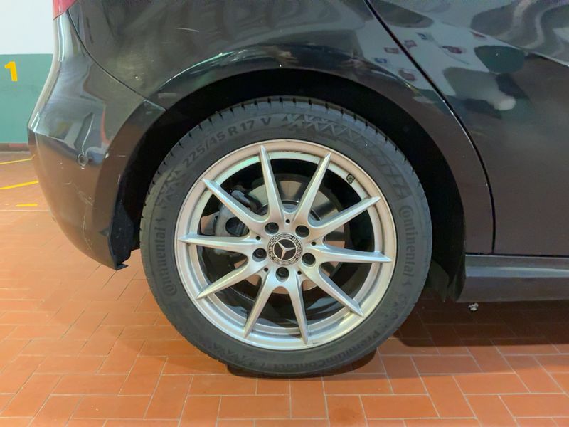 Mercedes-Benz A-Klasse A 200 CDI Urban 2017 – снимка 9