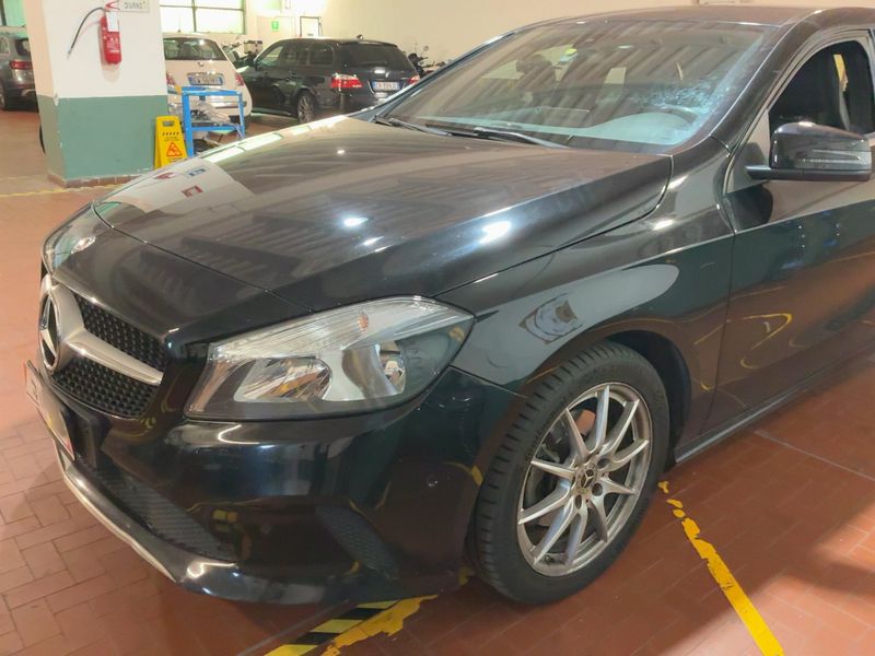 Mercedes-Benz A-Klasse A 200 CDI Urban 2017 – снимка 2