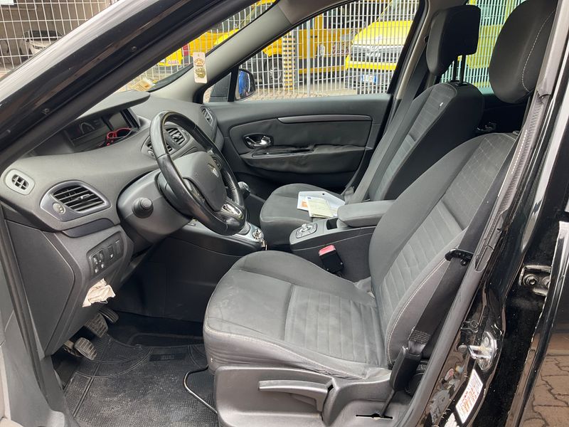 Renault Scenic 1.5 dCi Limited 2015 – снимка 3