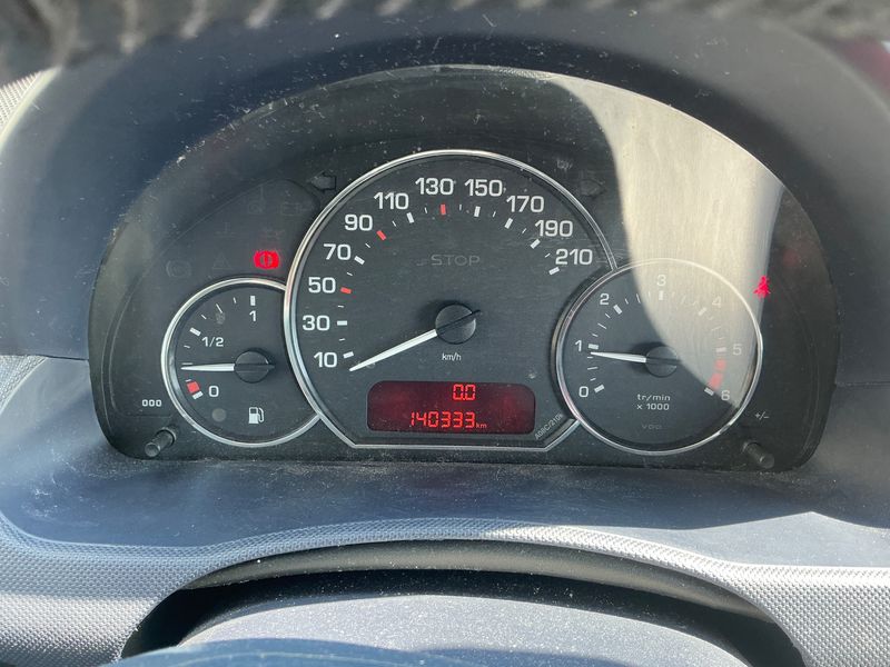 Peugeot 1007 1.4 HDi Sporty 2009 – снимка 4