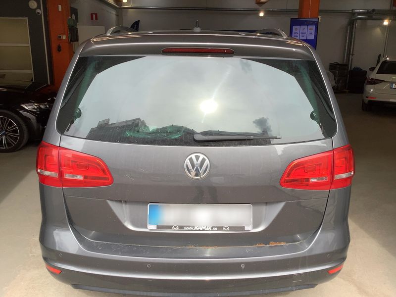 Volkswagen Sharan 2.0 TDI Comfortline 4Motion BlueMotion Tech 2012 – снимка 16
