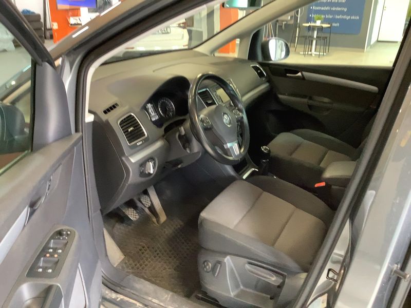 Volkswagen Sharan 2.0 TDI Comfortline 4Motion BlueMotion Tech 2012 – снимка 17