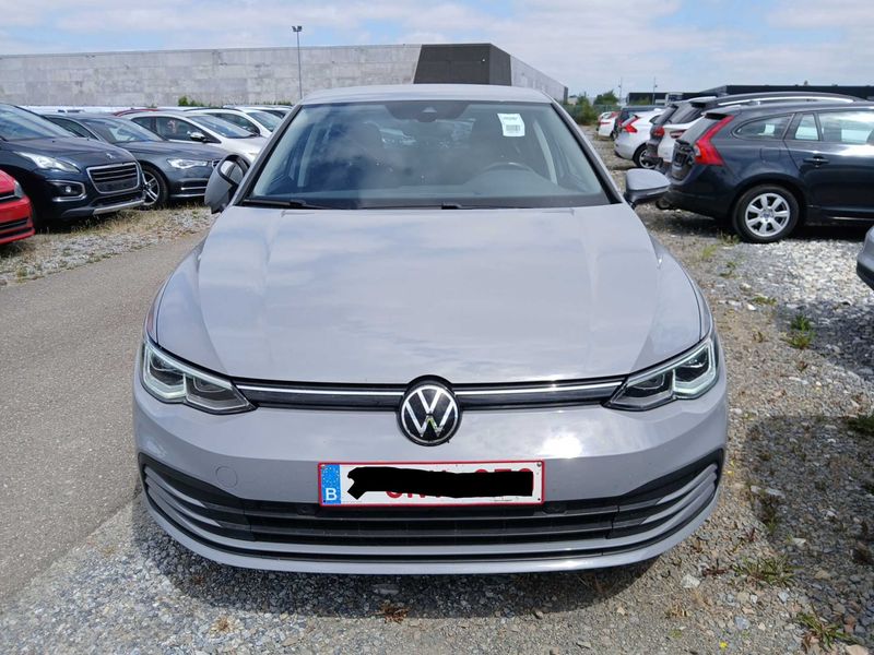 Volkswagen Golf VIII 2.0 TDI Life 2020 – снимка на щета