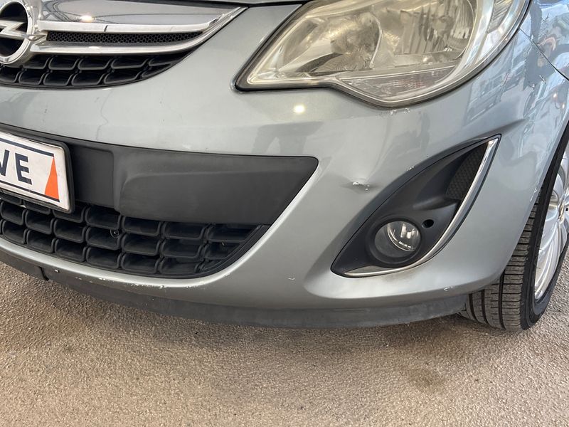 Opel Corsa 1.2 Basis 2011 – снимка 31