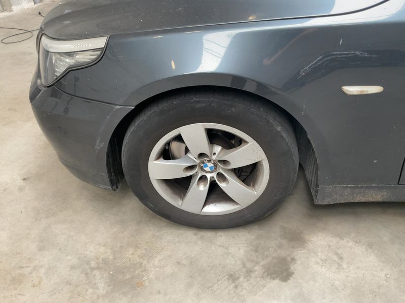 BMW 5er 520d 2009 – снимка 17
