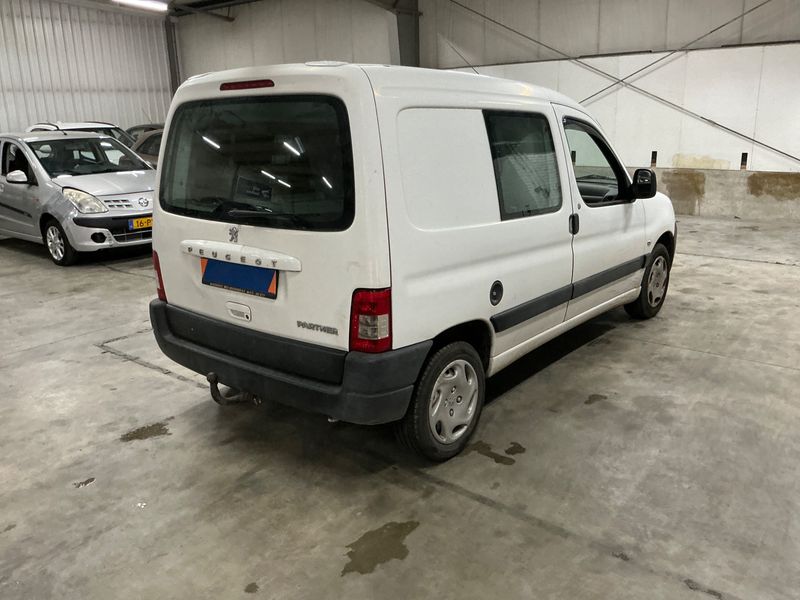 Peugeot Partner 1.9 Diesel 170 C Komfort Kasten 2005 – снимка 2