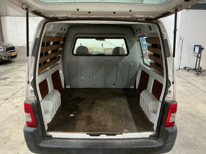 Peugeot Partner 1.9 Diesel 170 C Komfort Kasten 2005 – снимка на щета
