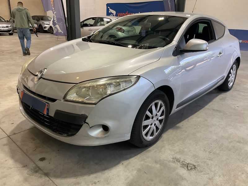 Renault Megane 1.5 dCi 2010 – снимка 1