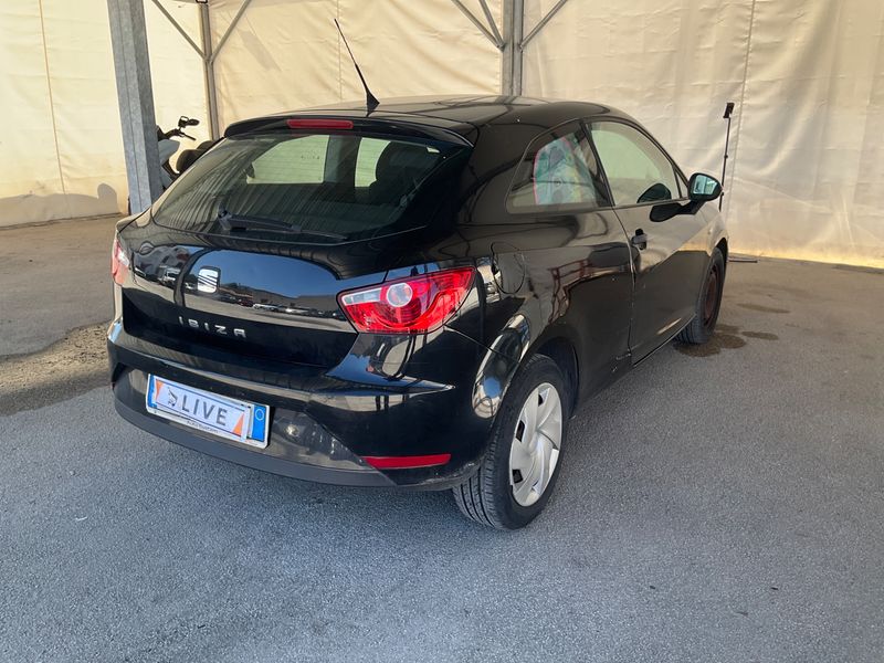 Seat Ibiza 1.2 Reference 2013 – снимка 2