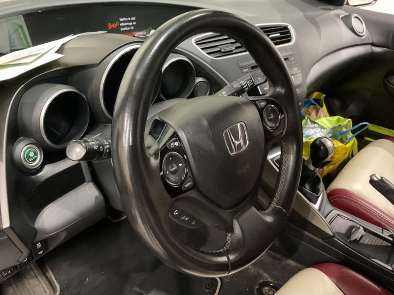 Honda Civic 1.6 DTEC Sport 2014 – снимка 37