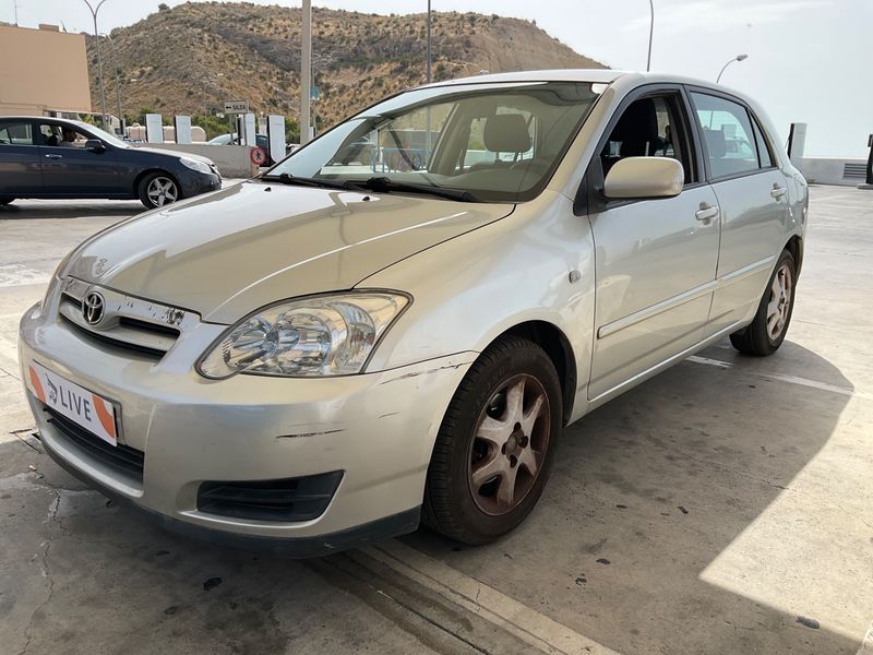 Toyota Corolla 1.4 D-4D Compact Luna 2006 – снимка 1