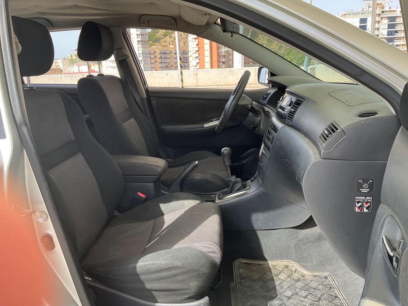 Toyota Corolla 1.4 D-4D Compact Luna 2006 – снимка 3