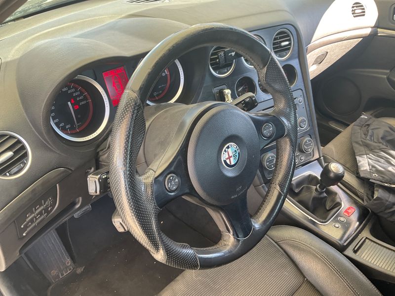Alfa Romeo Alfa 159 2.0 JTDM Turismo 2011 – снимка 25