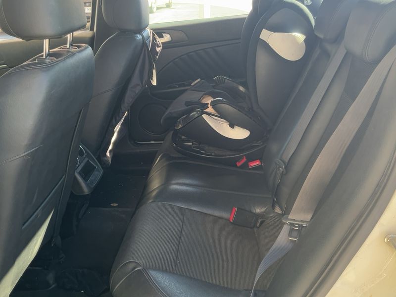 Alfa Romeo Alfa 159 2.0 JTDM Turismo 2011 – снимка 19