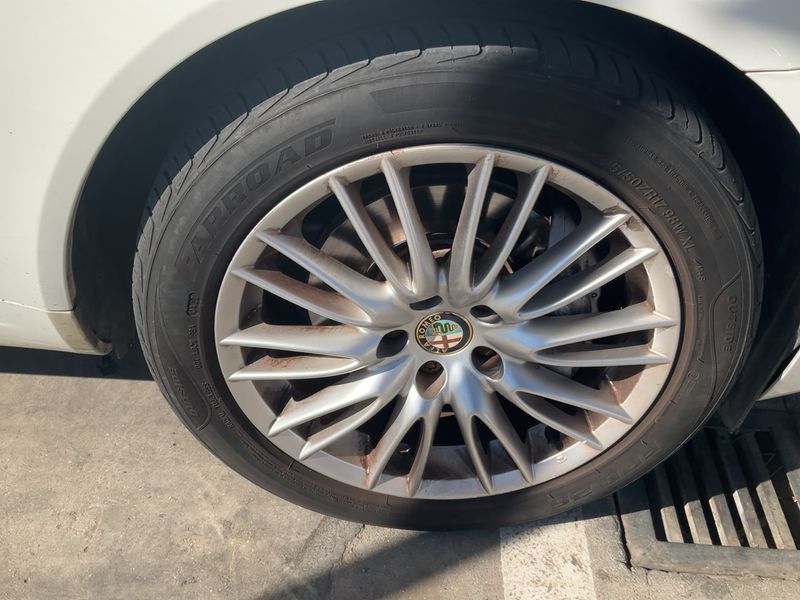 Alfa Romeo Alfa 159 2.0 JTDM Turismo 2011 – снимка 11
