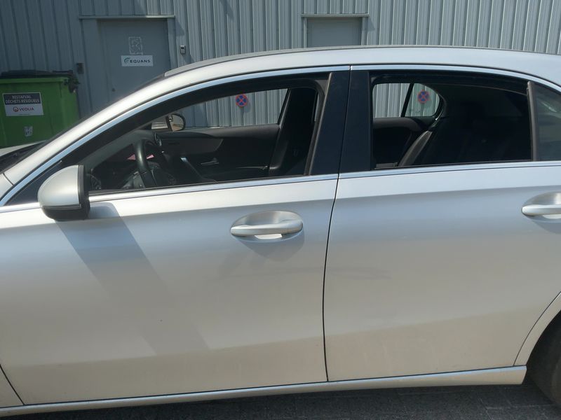 Mercedes-Benz A-Klasse A 180 d 2019 – снимка 4