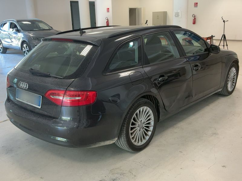 Audi A4 2.0 TDI quattro Advanced 2013 – снимка 8