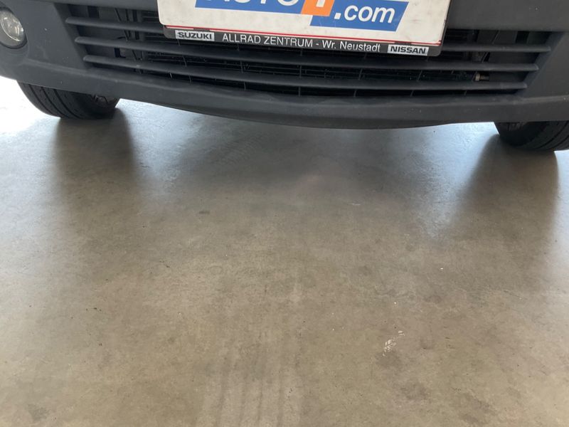 Nissan Interstar 2.5 dCi Kasten L1H2 hoch 3.3t 2008 – снимка на щета