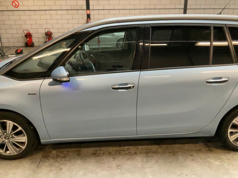 Citroen C4 Grand Picasso 2.0 Blue-HDi Intensive 2014 – снимка 4
