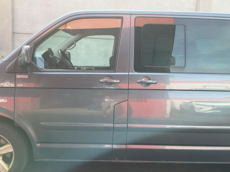 Volkswagen T5 Multivan 2.5 TDI Concert 2007 – снимка 4