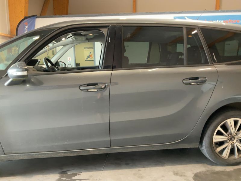 Citroen C4 Grand Picasso 2.0 Blue-HDi Business Class 2015 – снимка 4