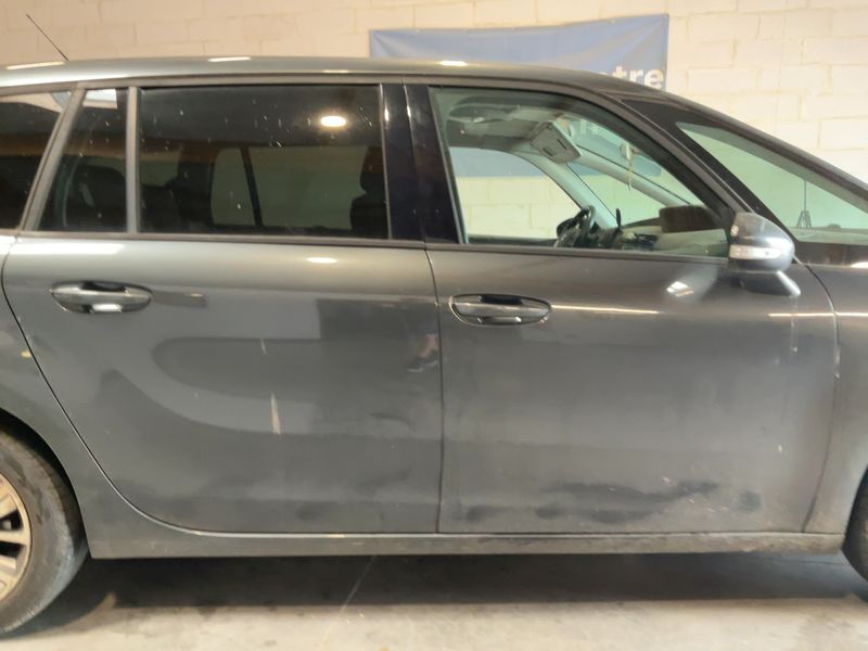 Citroen C4 Grand Picasso 2.0 Blue-HDi Business Class 2015 – снимка 10