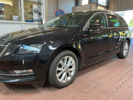 Skoda Octavia 2.0 TDI Style 2017 – снимка 2