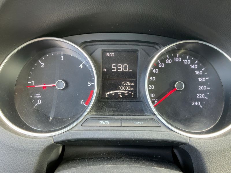 Volkswagen Polo 1.4 TDI CrossPolo BlueMotion Tech 2015 – снимка 18