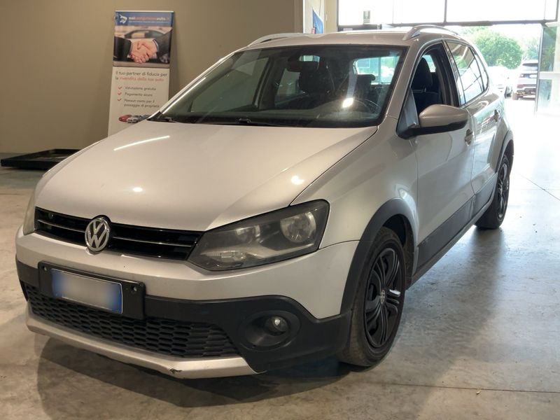 Volkswagen Polo 1.4 TDI CrossPolo BlueMotion Tech 2015 – снимка 1